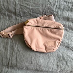 Hershel baby pink Fanny pack